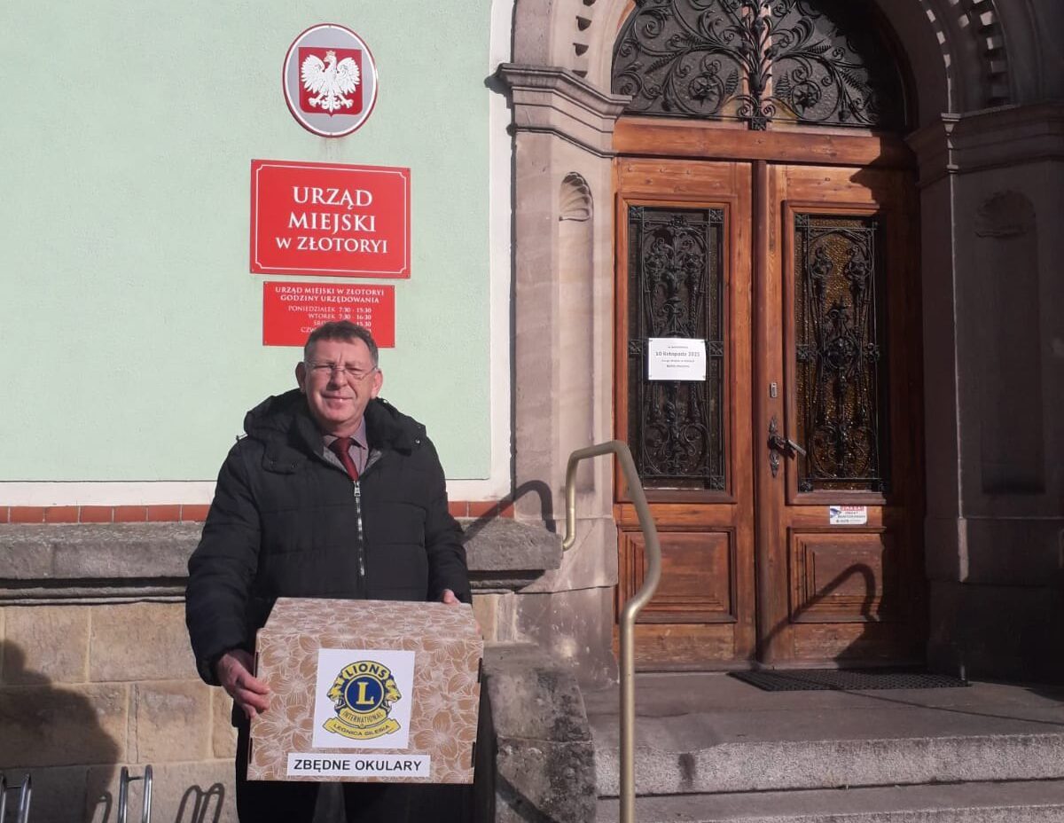 Zbiórka okularów dla Afryki - Urząd Miejski w Złotoryi dołącza do międzynarodowej akcji