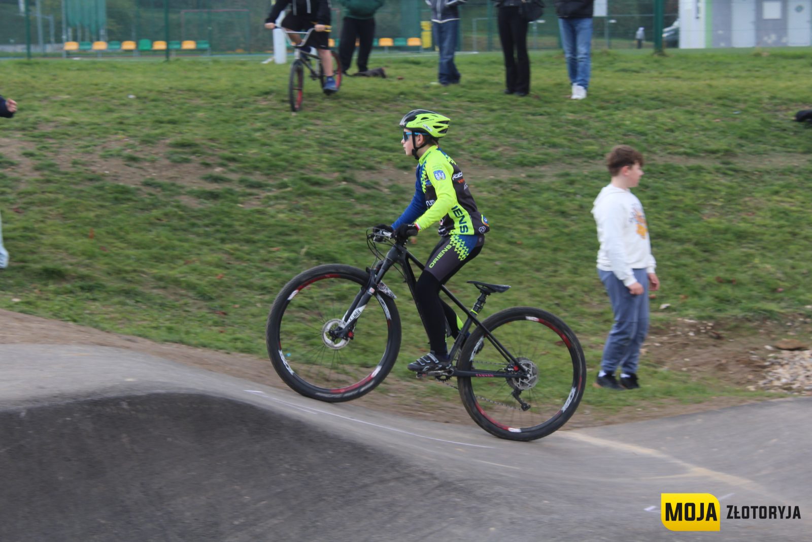 Inwestycja za ponad milion złotych oddana do użytku. Nowy pumptrack czeka na mieszkańców — zdjęcie 2