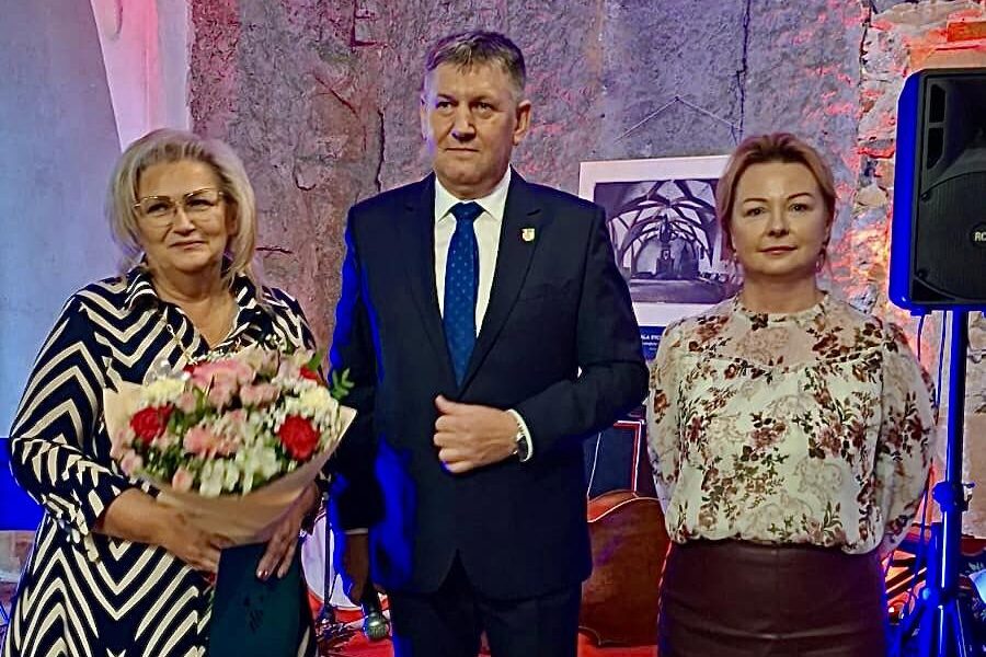 Dzień Edukacji Narodowej na Zamku Grodziec – wyjątkowe święto nauczycieli i pracowników oświaty