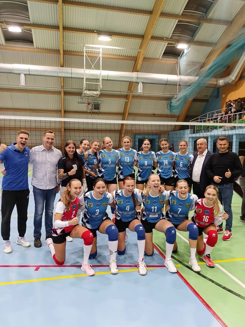 Siatkarskie emocje w Hali Tęcza – KKS MINE MASTER Złotoryja z kolejnym zwycięstwem