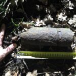 Niebezpieczne znalezisko w powiecie złotoryjskim. Policja apeluje o ostrożność!