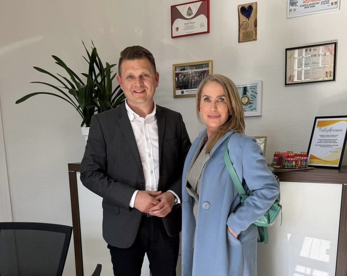 Starosta Rafał Miara spotkał się z Posłanką Iwoną&nbsp;Krawczyk. Rozmawiali o przyszłości powiatu