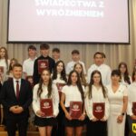 Uczniowie Liceum Ogólnokształcącego w Złotoryi rozpoczęli wakacji