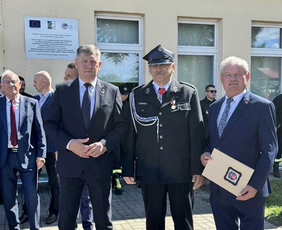 Wójt Piotr Janczyszyn uczestniczył w uroczystości 80. lecia OSP Wojciechów