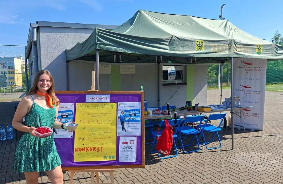Aktywny poranek na Orliku przy ul. Wiosennej w ramach projektu „Weekendowo na Sportowo”