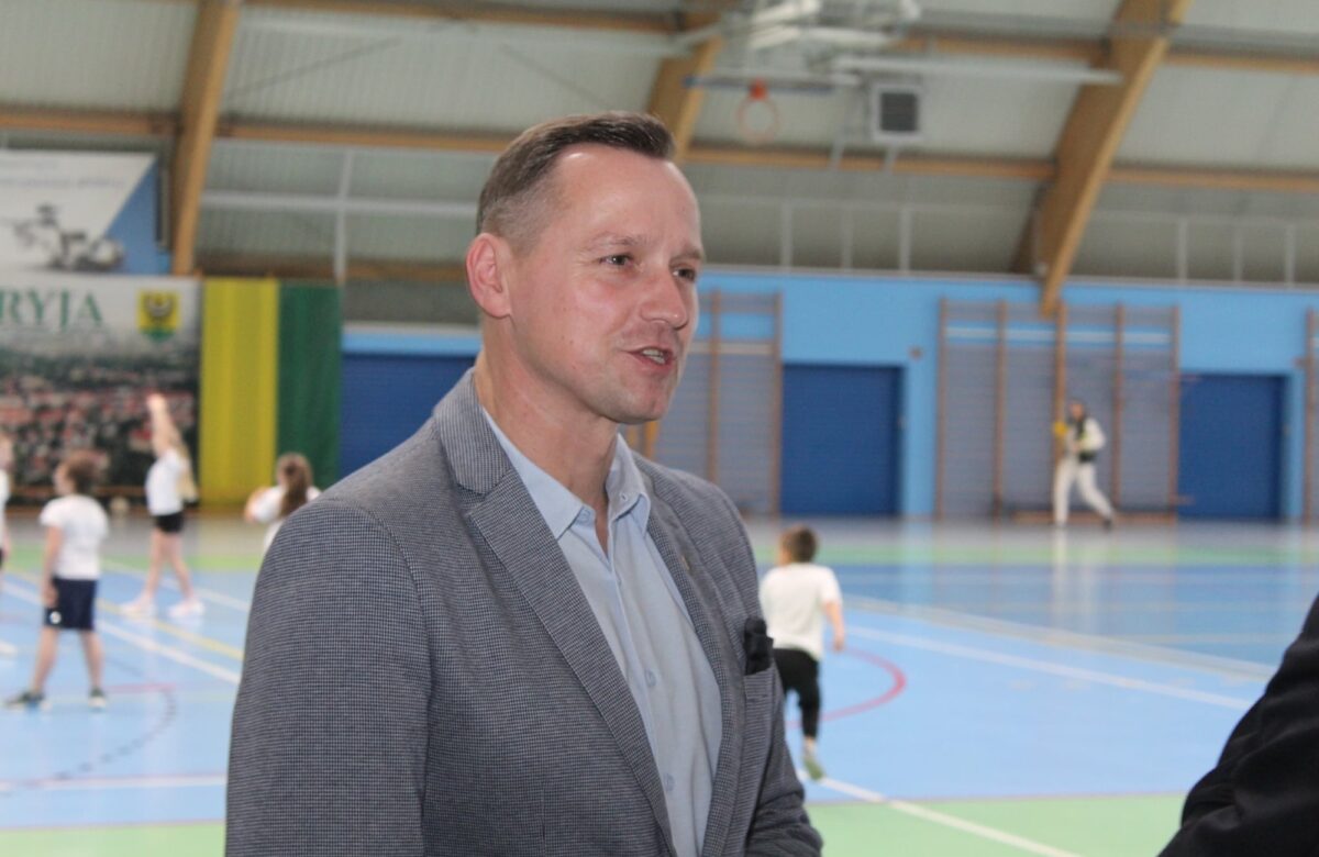 Burmistrz Paweł Kulig przyznał stypendia dla złotoryjskich sportowców