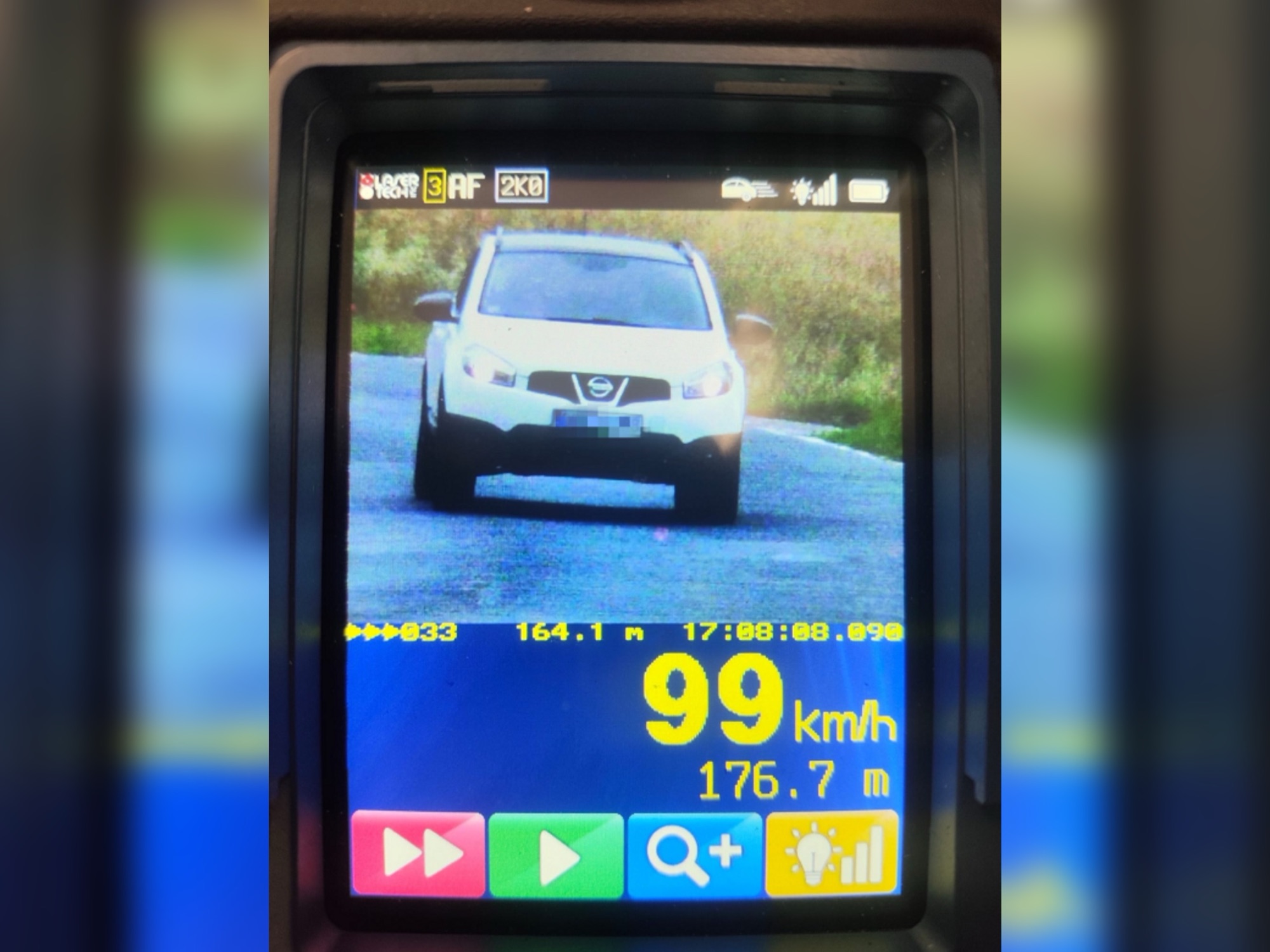 O 59 km/h za szybko w terenie zabudowanym. Straciła prawo jazdy i zapłaci 1500 złotych mandatu