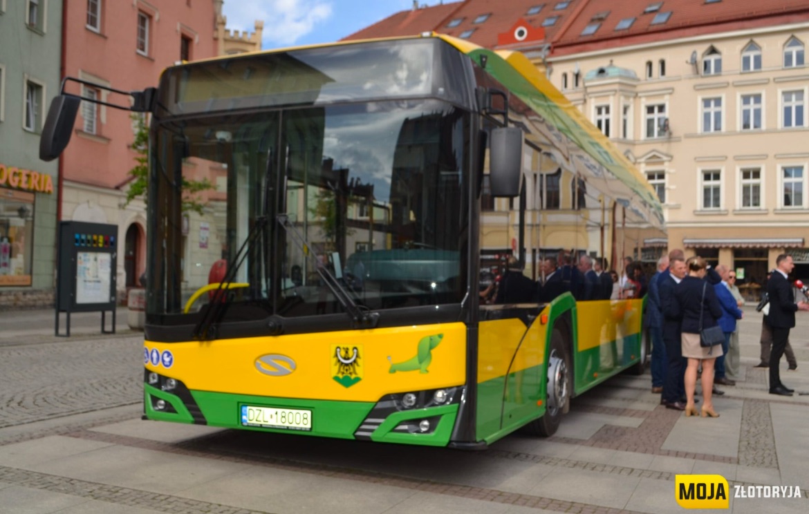 Remont Legnickiej zmienia rozkład jazdy. Autobusy mogą mieć opóźnienia