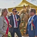 Starosta Rafał&nbsp;Miara uczestniczył w Dożynkach Wojewódzkich