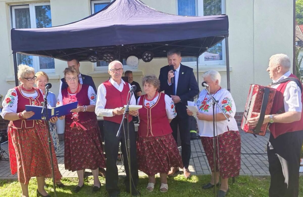 Dożynkowy czas w gminie Zagrodno. Mieszkańcy wspólnie podziękowali za tegoroczne plony
